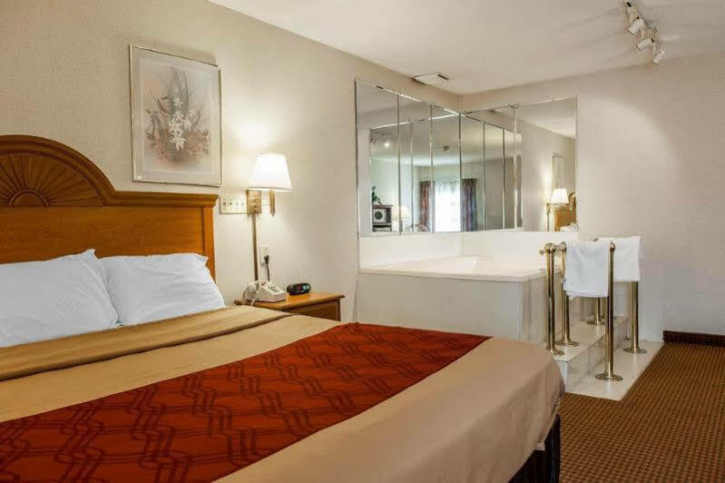 Baymont By Wyndham Lebanon In Βίλα Εξωτερικό φωτογραφία